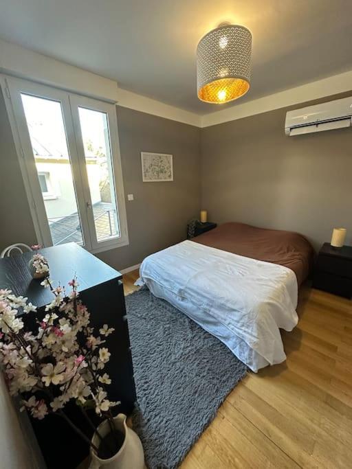 Appartement Spacieux En Centre Ville วอนดูม ภายนอก รูปภาพ