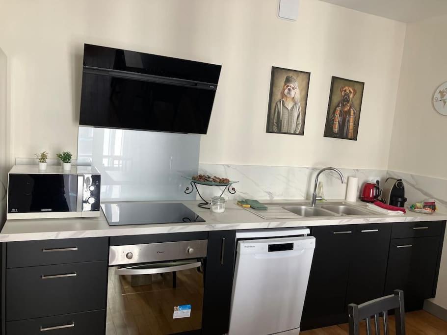 Appartement Spacieux En Centre Ville วอนดูม ภายนอก รูปภาพ